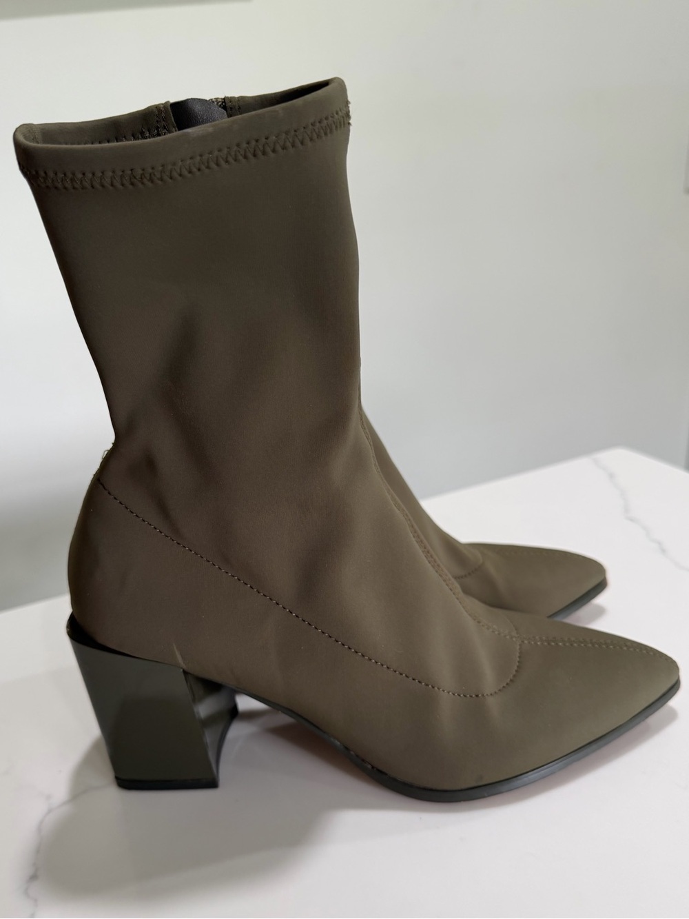 ALDO Size 7 Olive Green Sock Ankle Boots Block Heel Pointed Toe Stretch Booties